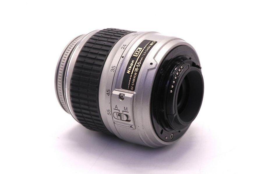 Nikon 18-55mm f/3.5-5.6G II AF-S ED DX