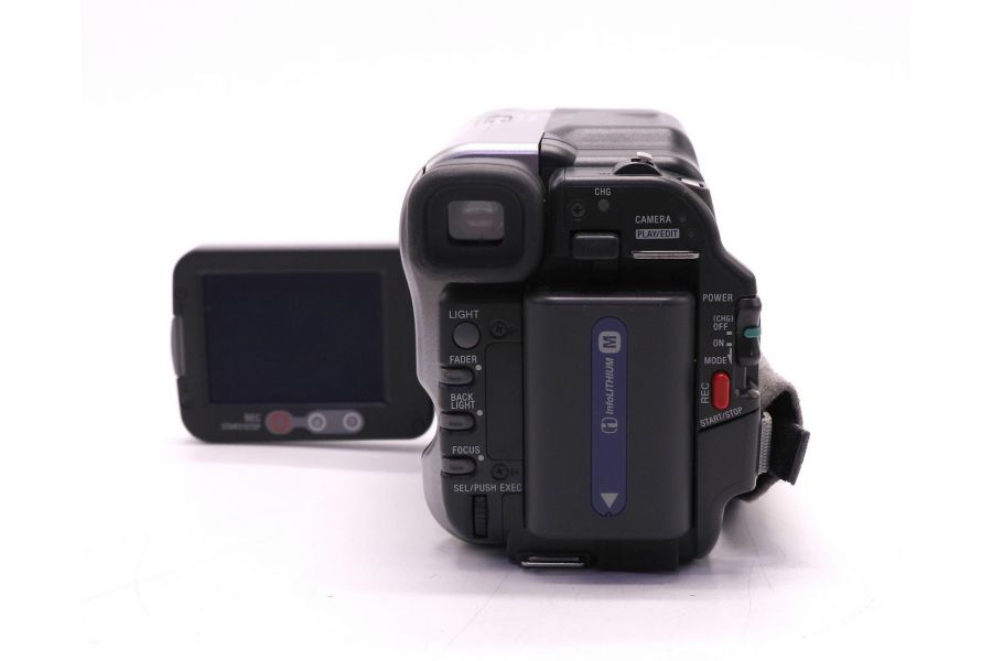 Видеокамера Sony DCR-TRV285E