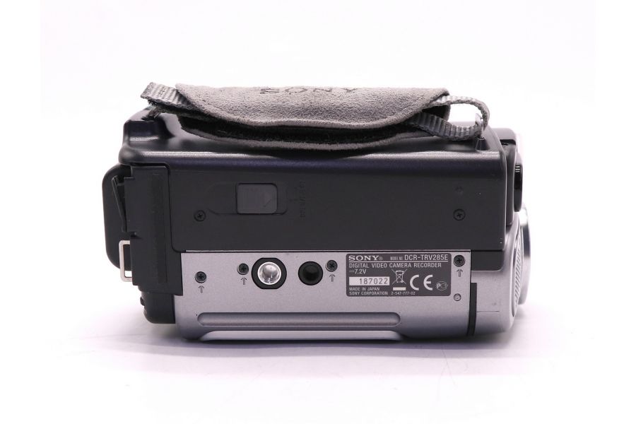 Видеокамера Sony DCR-TRV285E