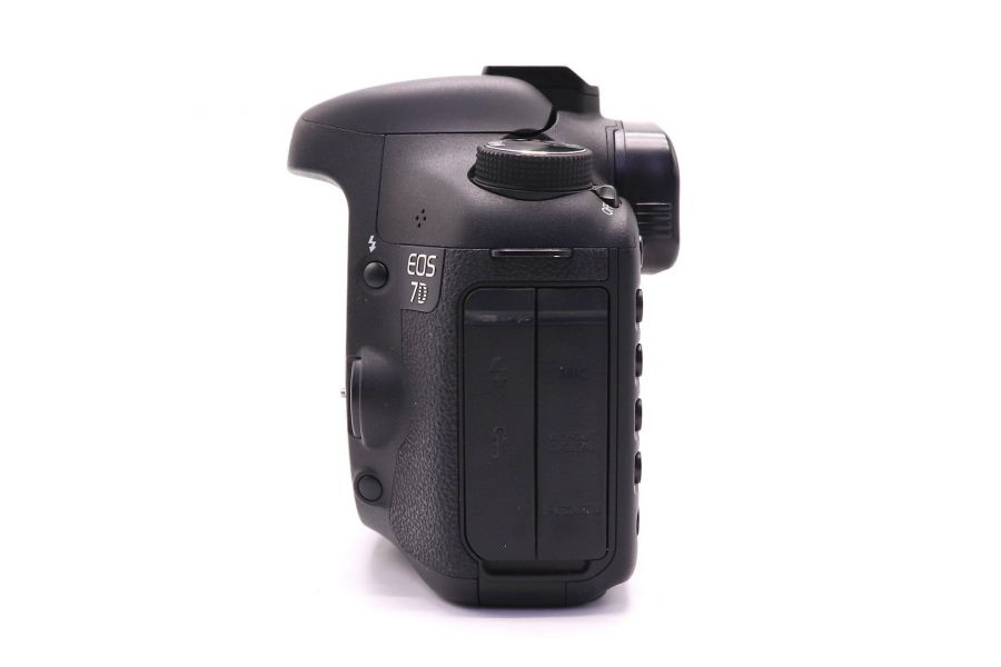 Canon EOS 7D body (пробег 7845 кадров)