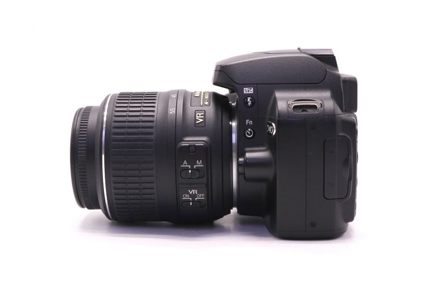 Nikon D40 kit (пробег 11500 кадров)