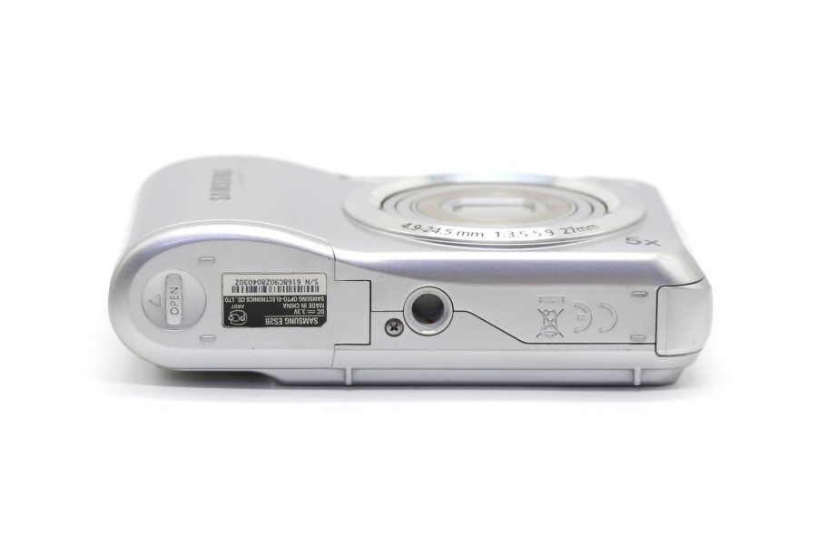 Samsung ES28 в упаковке