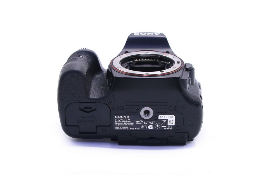 Sony A57 body (пробег 12780 кадров)