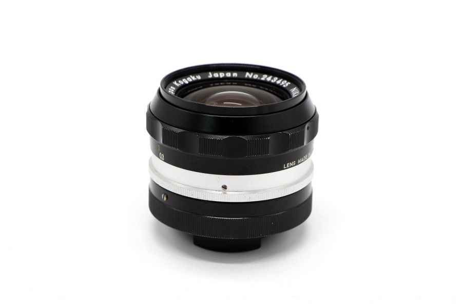 Nikon Nikkor-N Auto 2.8/24mm в упаковке