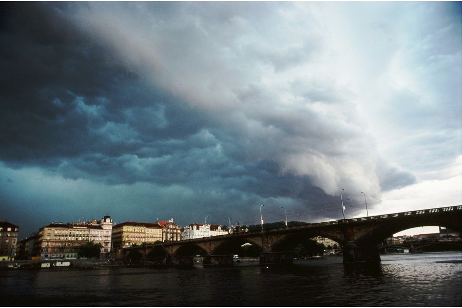 Nikon Nikkor-N Auto 2.8/24mm в упаковке