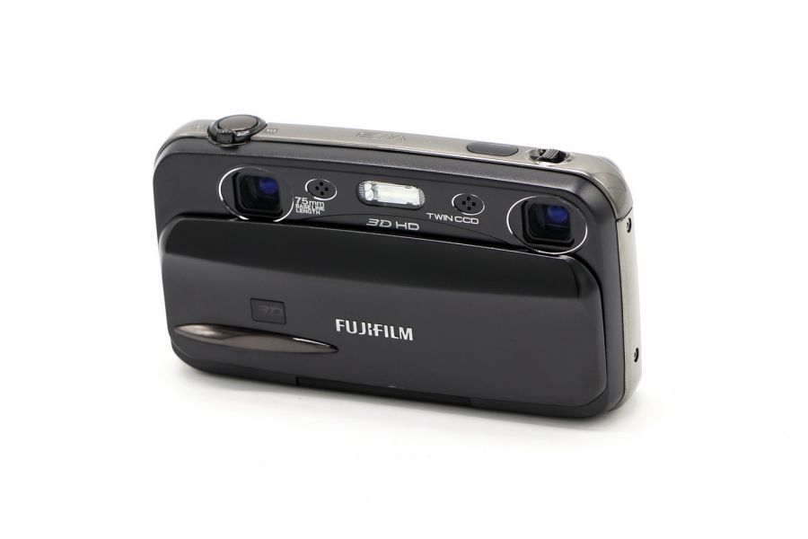 Fujifilm FinePix REAL 3D W3 компактная 3D-камера