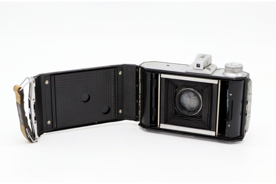 Welta Weltax + Steinheil Munchen Cassar 2,9/7.5cm (Germany, 1940)