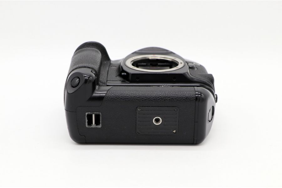Canon EOS-1V body