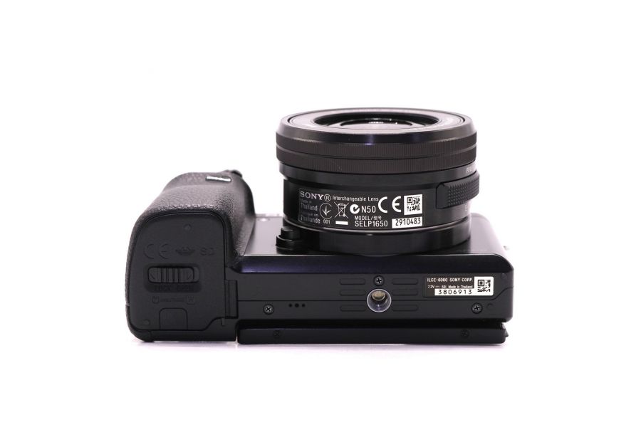 Sony A6000 ILCE-6000 kit (пробег 13980 кадров)