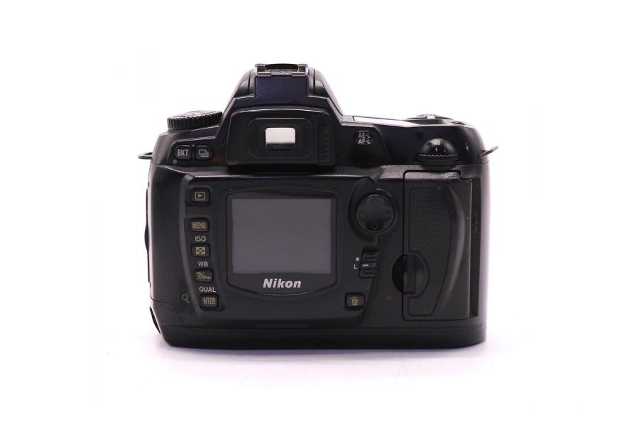 Nikon D70 body (пробег 18250 кадров)