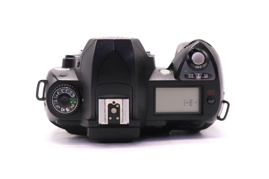 Nikon D70 body (пробег 18250 кадров)