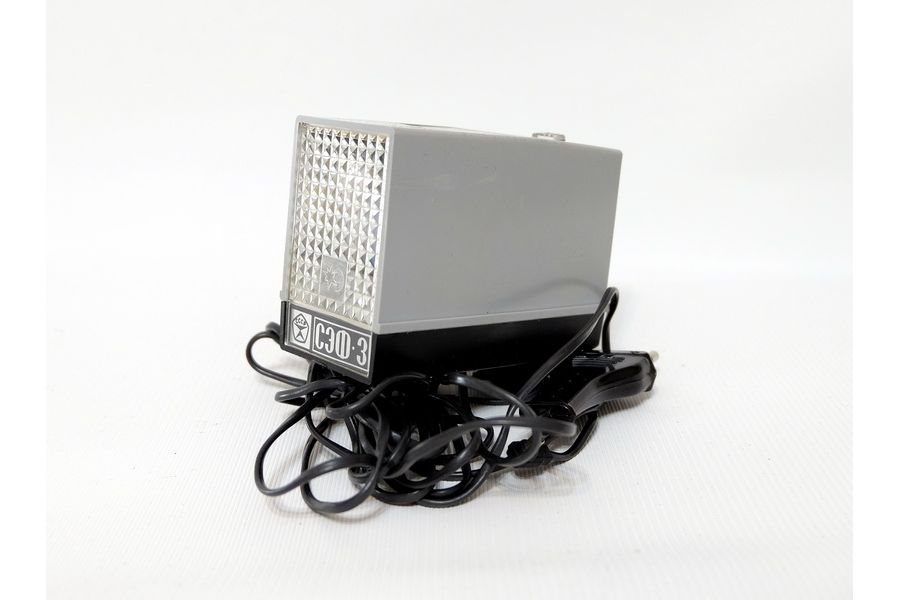 Фотовспышка СЭФ-3 новье, в упаковке (СССР, 1984)