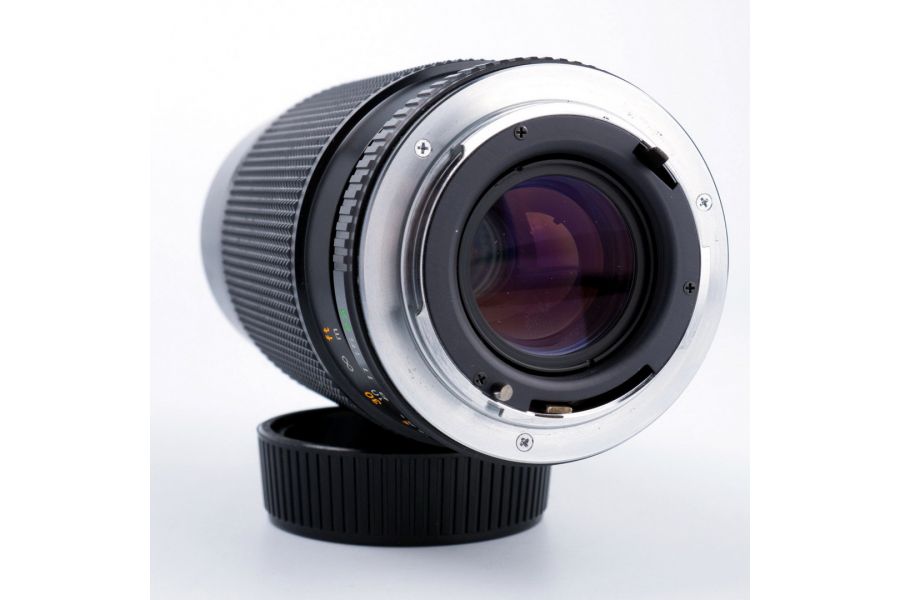 Yashica MC Zoom 75-200mm f/4.5 Macro (Japan)