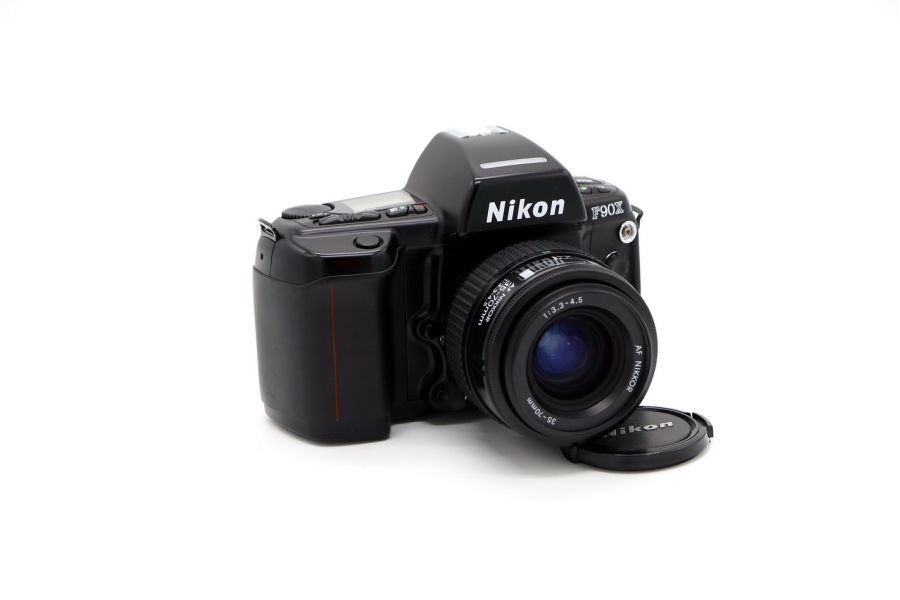 Nikon F90X Kit (Japan, 2001)