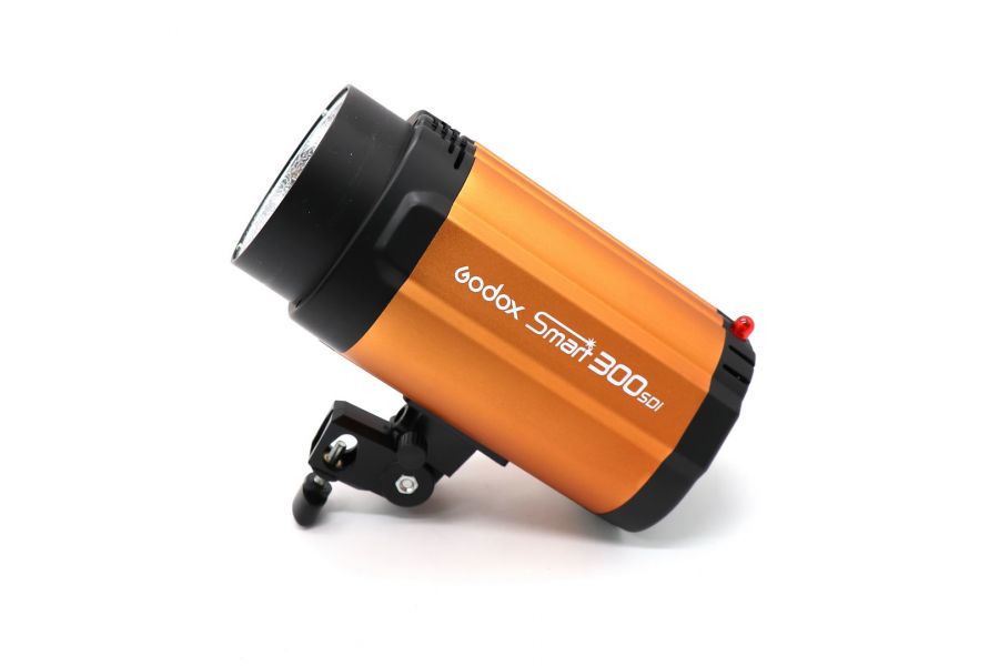 Вспышка студийная Godox Smart 300 SDI