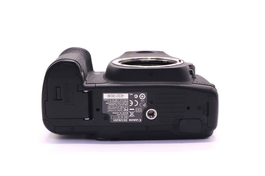 Canon EOS 5D Mark II body (пробег 71255 кадров)