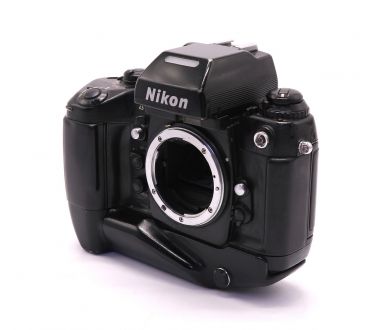 Nikon F4 body + Nikon MB-21 (Japan, 1992)