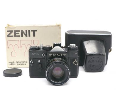 Купить Зенит ТТЛ комплект (СССР, 1978) Зенит ТТЛ комплект (СССР, 1978)