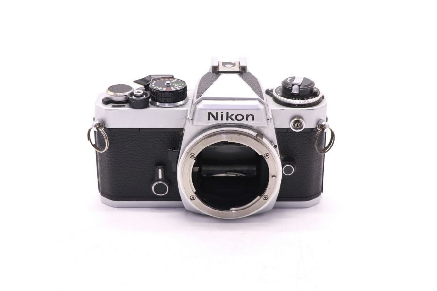 Фотокамера зеркальная Nikon FE body (Japan, 1983)