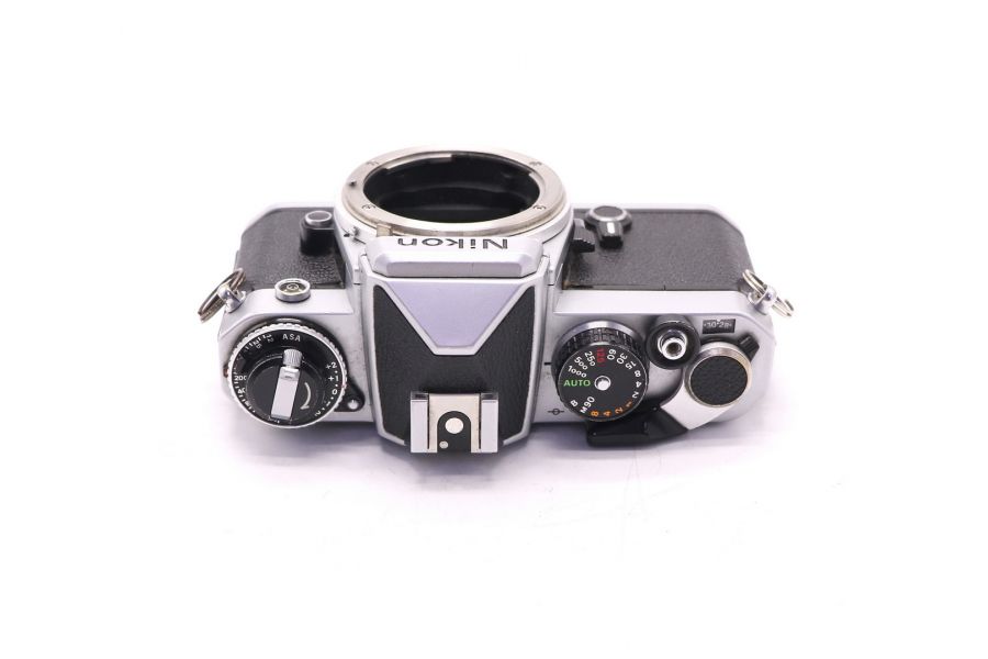Фотокамера зеркальная Nikon FE body (Japan, 1983)