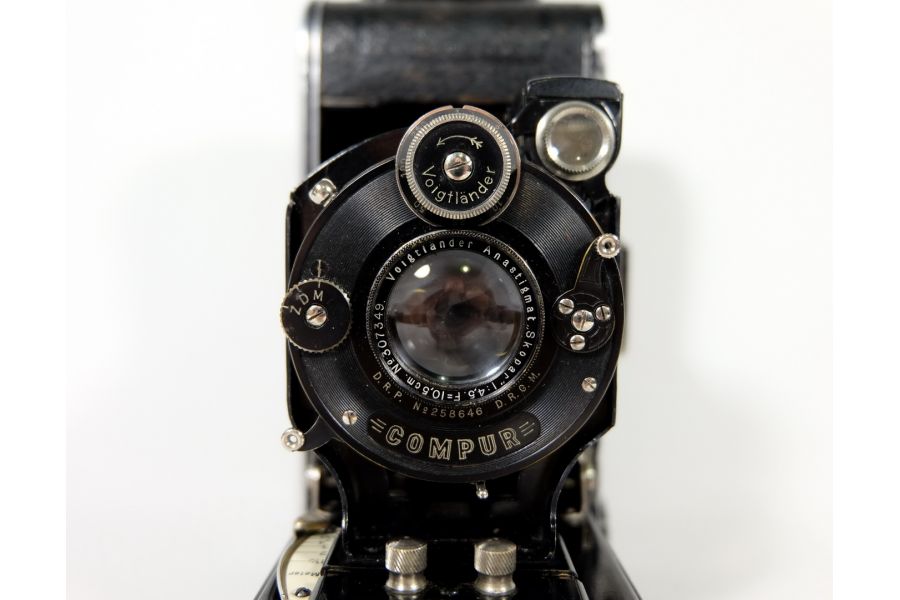 Foth + Voigtlander Anastigmat Skopar 4.5/10.5cm