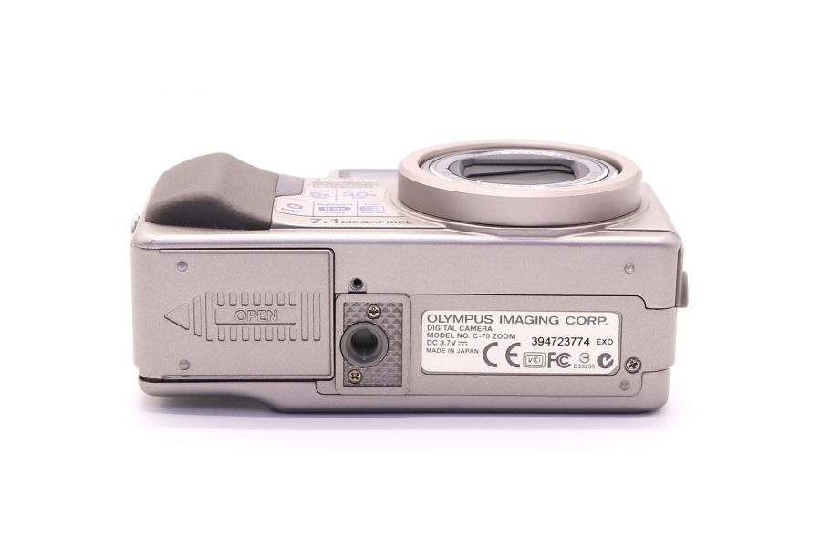 Olympus Camedia C-70