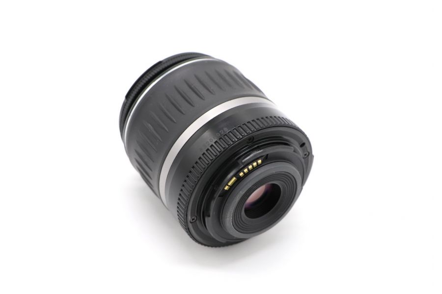Canon EF-S 18-55mm 3.5-5.6