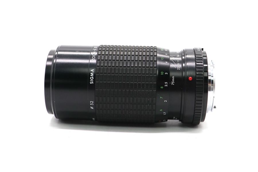 Sigma Zoom-K III 75-210mm f/3.5-4.5 MC for Minolta MD