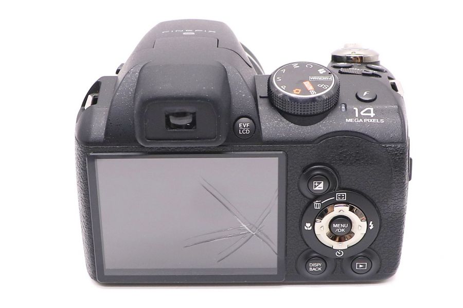 Fujifilm FinePix S4000 б.