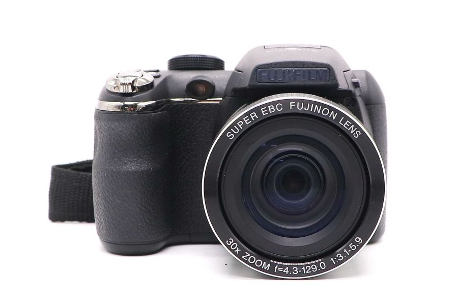 Fujifilm FinePix S4000 б.
