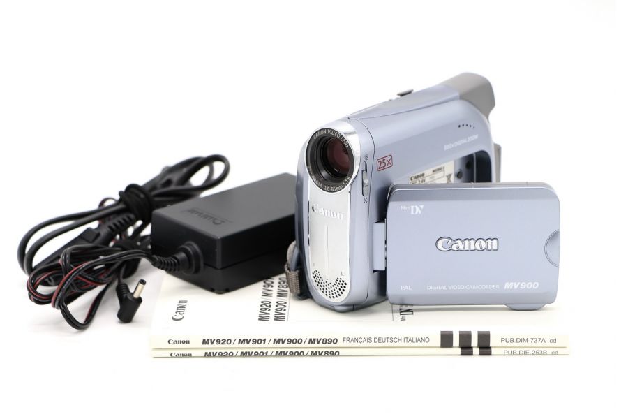 Видеокамера Canon MV900 