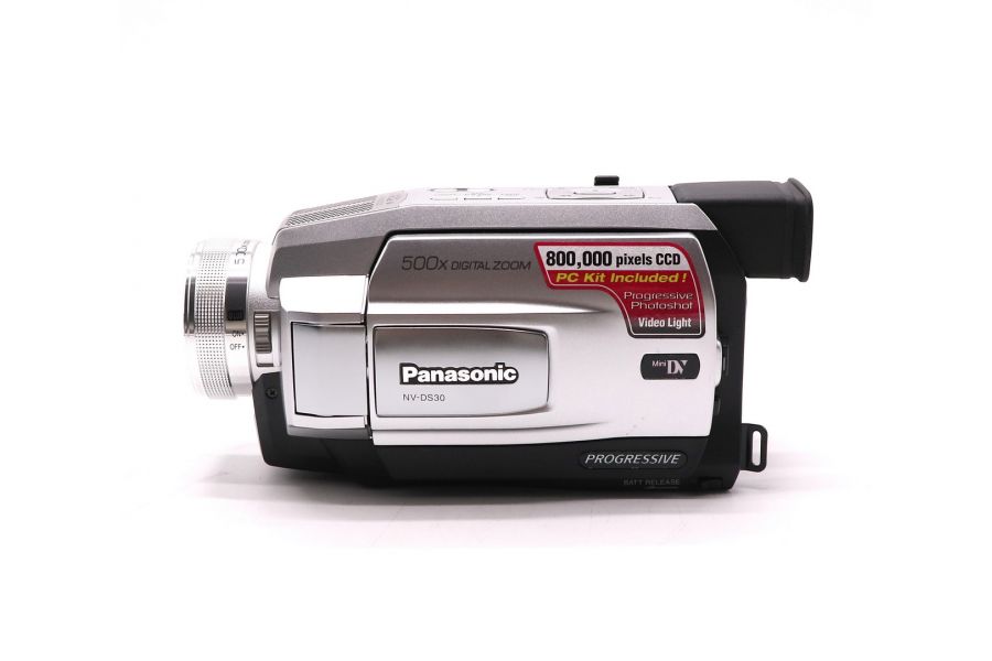Видеокамера Panasonic NV-DS30