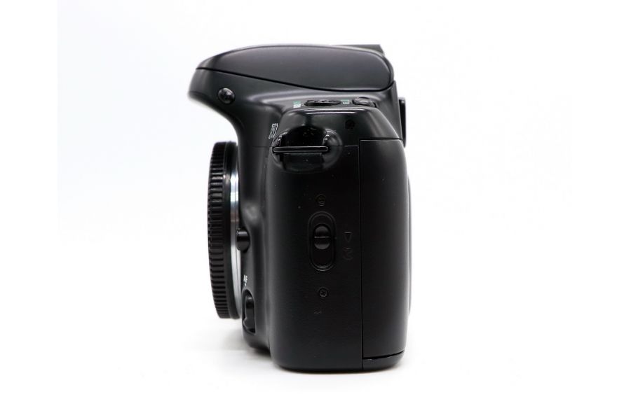 Nikon F50 Quartz Date body