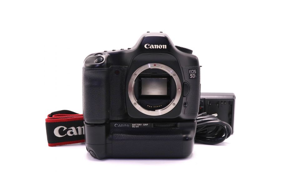 Canon EOS 5D body + батарейная ручка Canon BG-E4