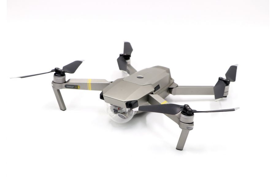 Квадрокоптер DJI Mavic Pro Platinum в упаковке