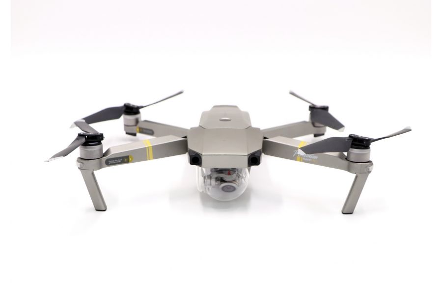 Квадрокоптер DJI Mavic Pro Platinum в упаковке