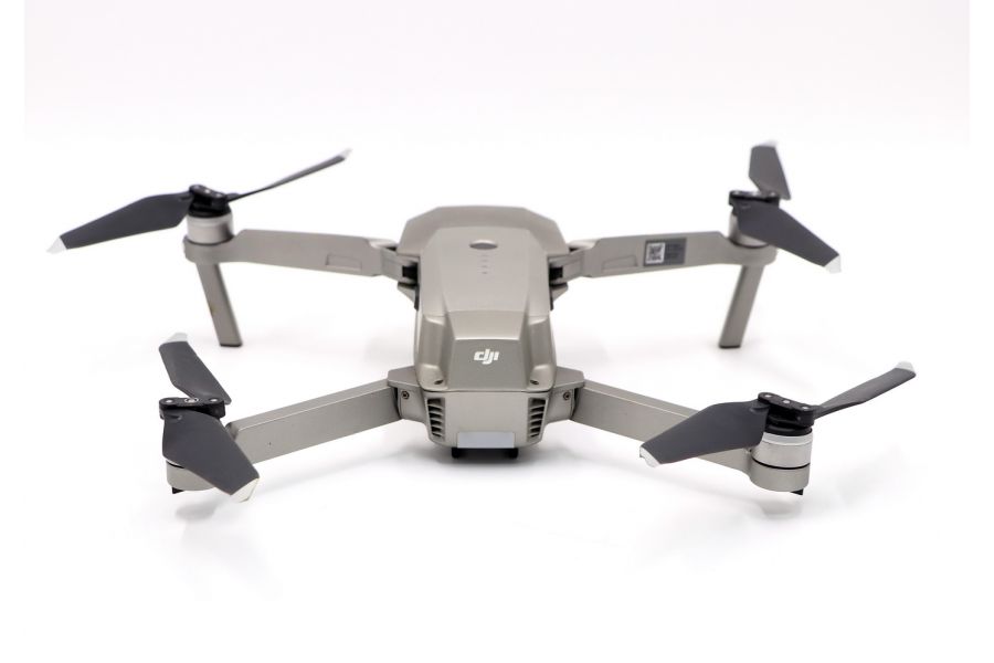 Квадрокоптер DJI Mavic Pro Platinum в упаковке