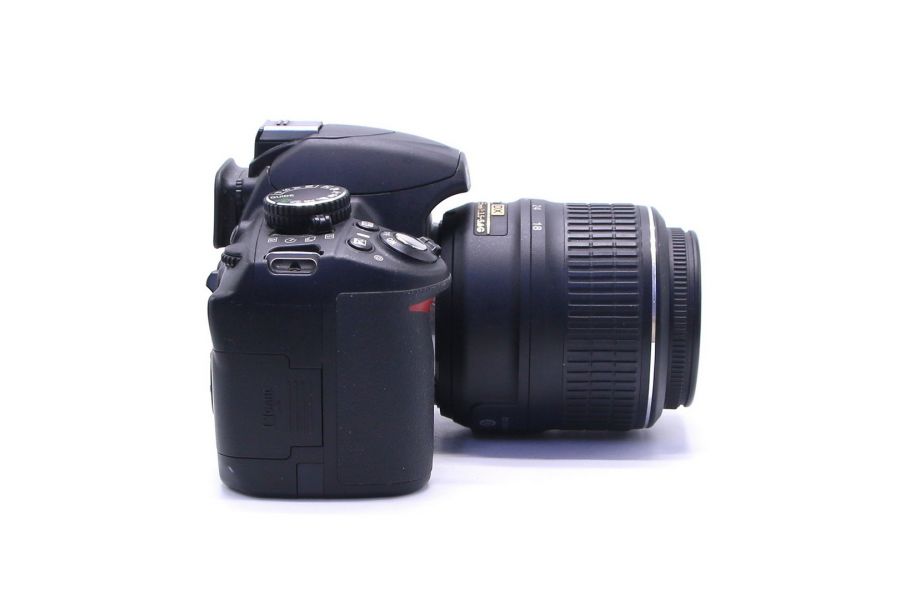 Фотокамера Nikon D3100 kit (пробег 2180 кадров)