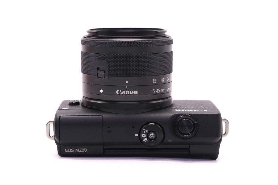 Canon EOS M200 kit в упаковке (пробег 5000 кадров)