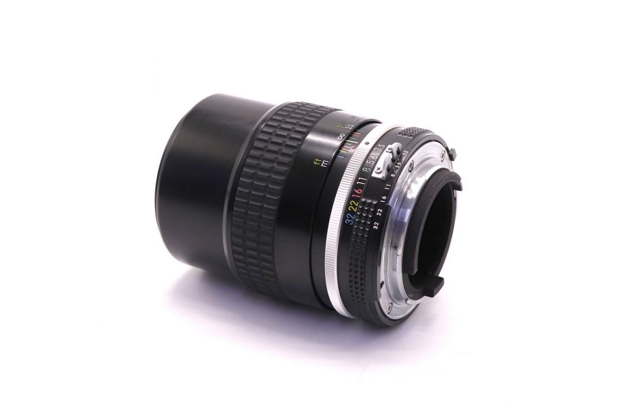 Nikon 135mm f/3.5 Nikkor