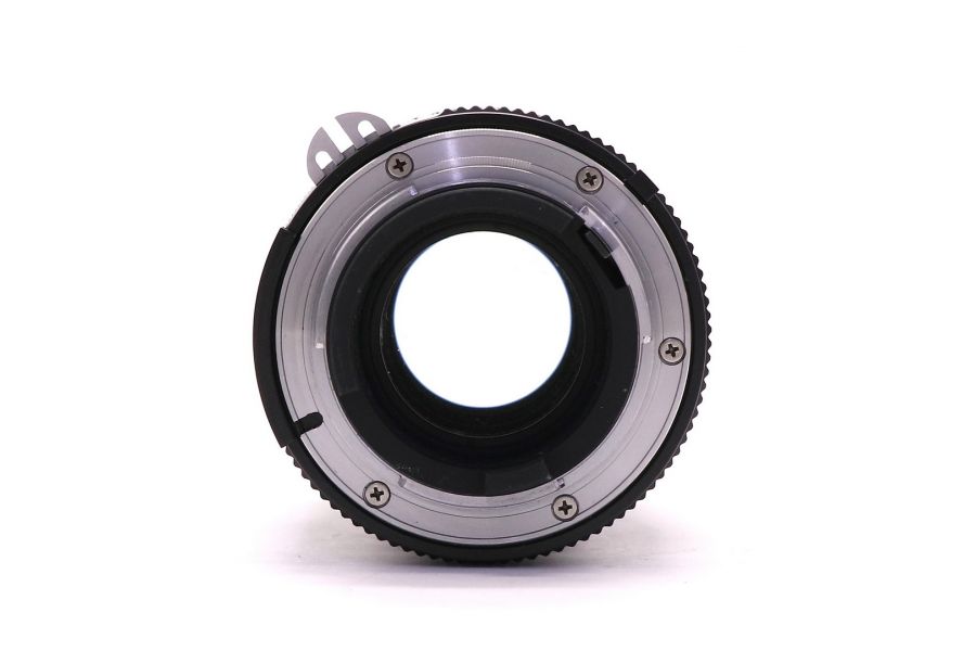 Nikon 135mm f/3.5 Nikkor