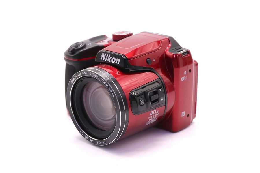 Nikon Coolpix B500 Red в упаковке
