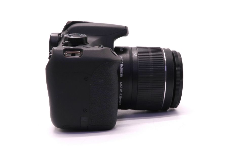 Canon EOS 1200D kit в упаковке (пробег 9500 кадров)