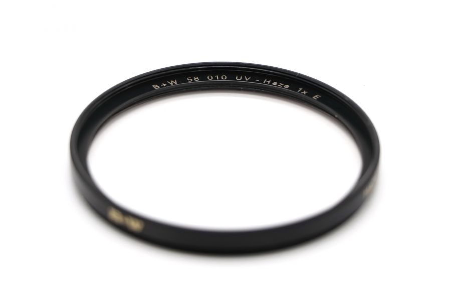 Светофильтр B+W 58 010 UV-Haze 1x E