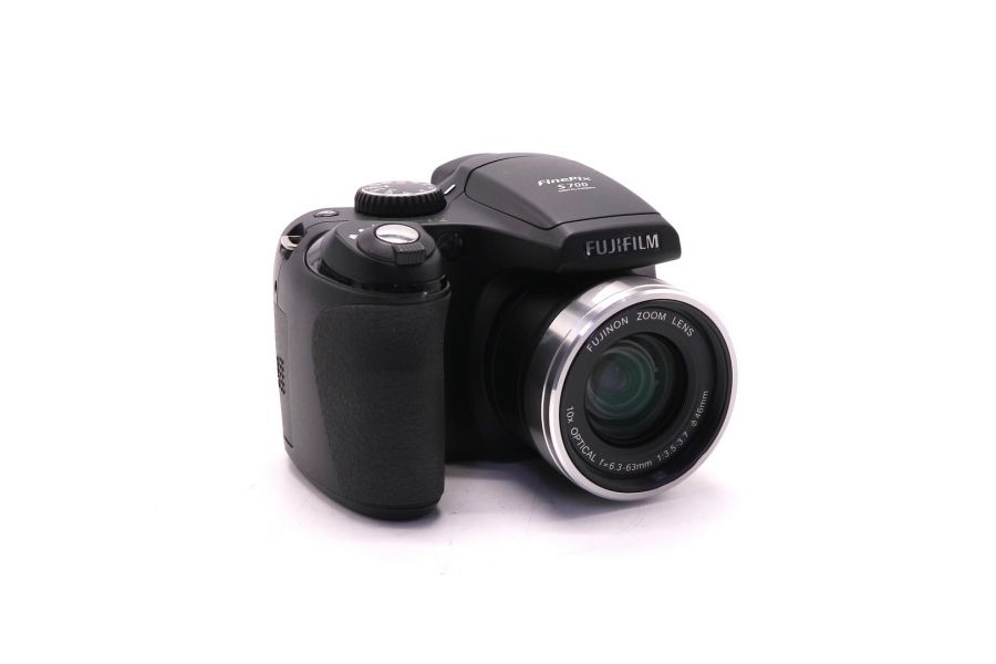 Фотоаппарат цифровой Fujifilm FinePix S700 в упаковке