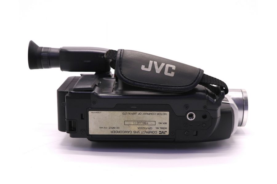 Видеокамера JVC GR-FX220A