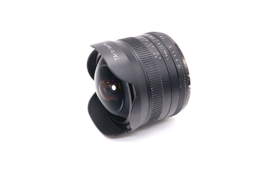 7Artisans 7.5mm f/2.8 II Fujifilm X в упаковке