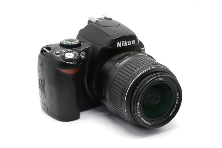 Nikon D40 kit (пробег 54070 кадров)