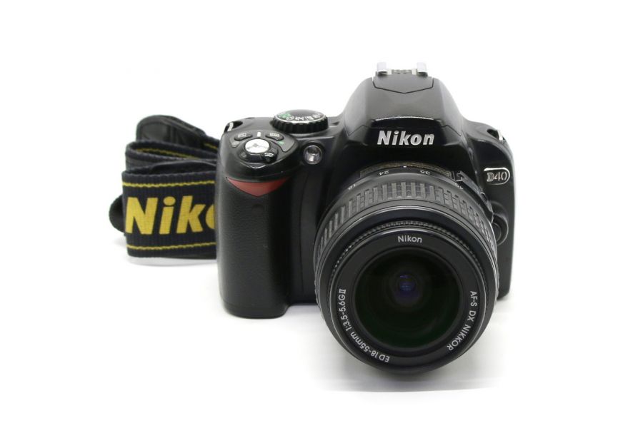 Nikon D40 kit (пробег 54070 кадров)