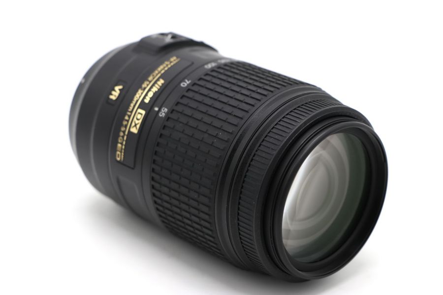 Nikon 55-300mm f/4.5-5.6G AF-S DX VR ED Zoom-Nikkor 